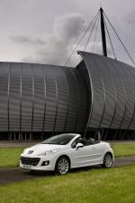 Peugeot 207 CC 2009 года